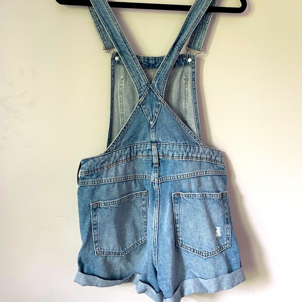 Overalls shorts. - Picture 3 of 5